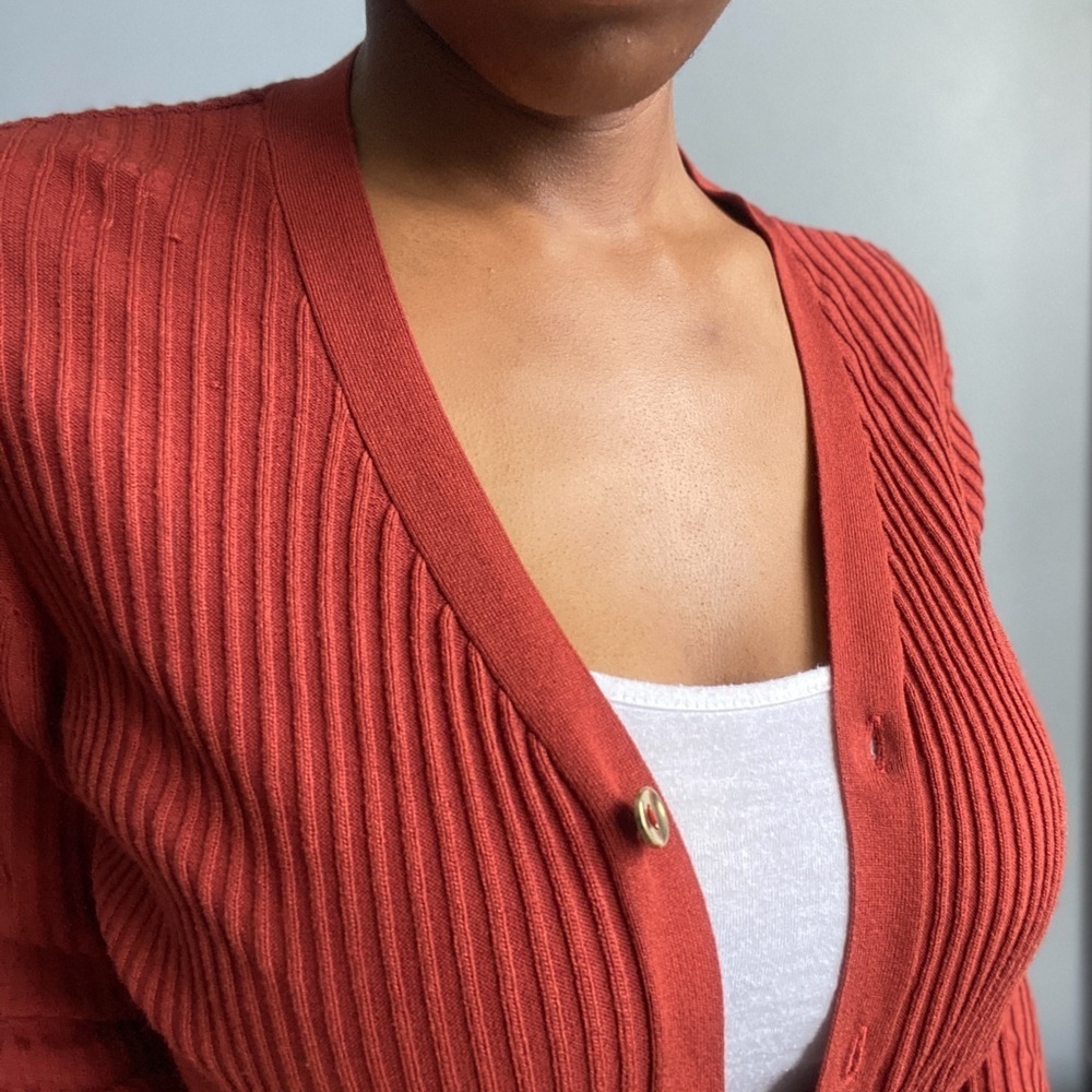 Cleo Rust Ribbed V Neck Gold Button Cardigan - Picture 5 of 6
